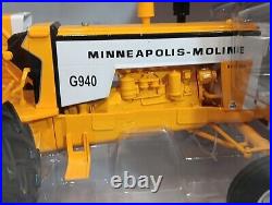 SpecCast 1/16 Minneapolis Moline G940 Toy Tractor WithDuels