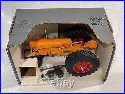 Spec Cast Pullers Minneapolis Moline Diecast 116 Special Edition with Accessories