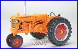 Spec Cast SCT-922 1/16 Scale Minneapolis Moline Model U Tractor