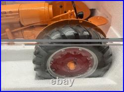 Speccast 1/16 Minneapolis Moline UTE LP Gas Tractor With Red Wheels NIB