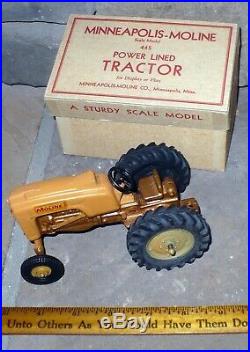 VINTAGE 1/25 MINNEAPOLIS MOLINE 445 POWER LINED TRACTOR / IN BOX No. 9871