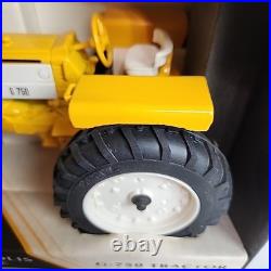 VTG Ertl 1/16 Minneapolis Moline G-750 Diecast Tractor #4375DO 1995 Original Box