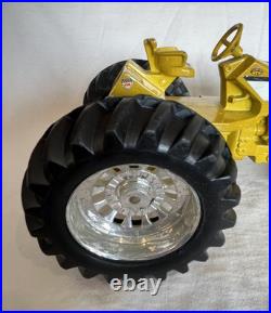 Vintage Ertl Minneapolis Moline FLY'N FARMER Tractor Yellow Die-cast Metal
