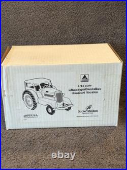 Vintage JLE Scale Models 1938 Minneapolis Moline UDLX Comfort Tractor 1/16